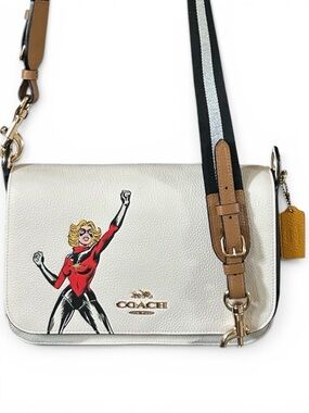 COACH | MARVEL Pebble Leather Jess Messenger Crossbody Bag with Carol Danvers
